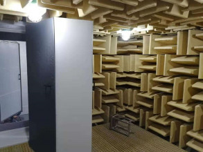 全消声室